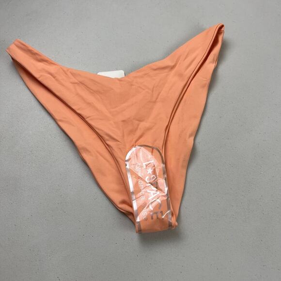 L*Space Cabana Bikini Bottom Medium - Picture 6 of 8